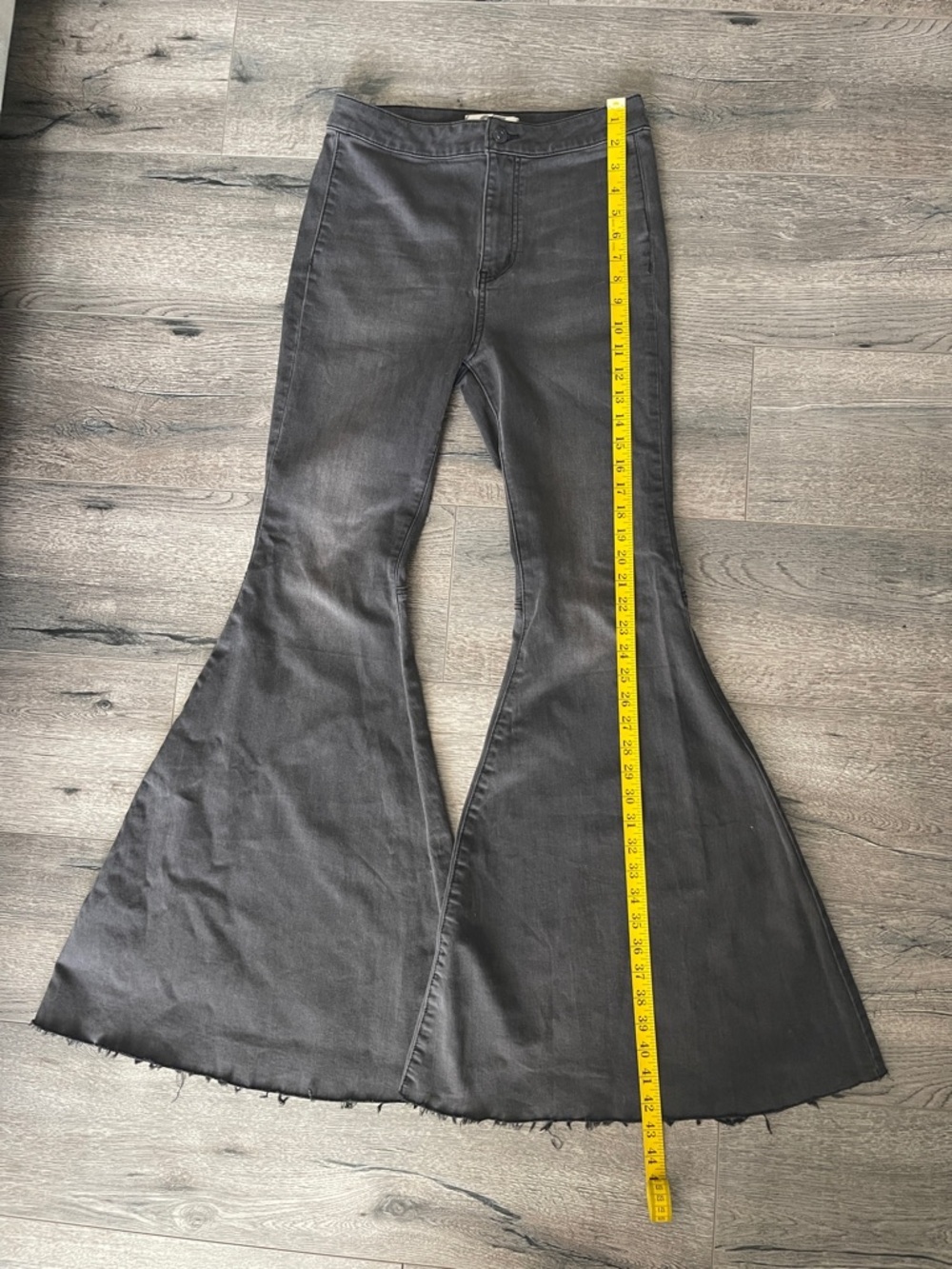 We The Free Black Wide-Leg Flare Jeans - Picture 3 of 15
